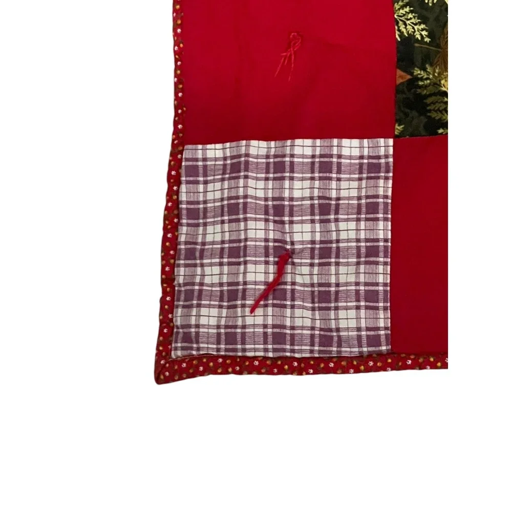 Handmade Patchwork Quilt 60x72 Red Cottage Floral Plaid Twin Topper Throw - Picture 4 of 5